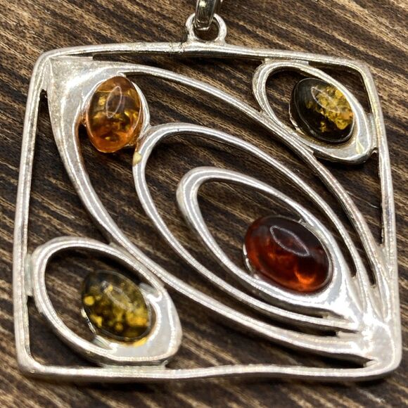 Vintage Sterling Silver And Baltic Amber Necklace 18” Sterling Chain - Picture 2 of 6